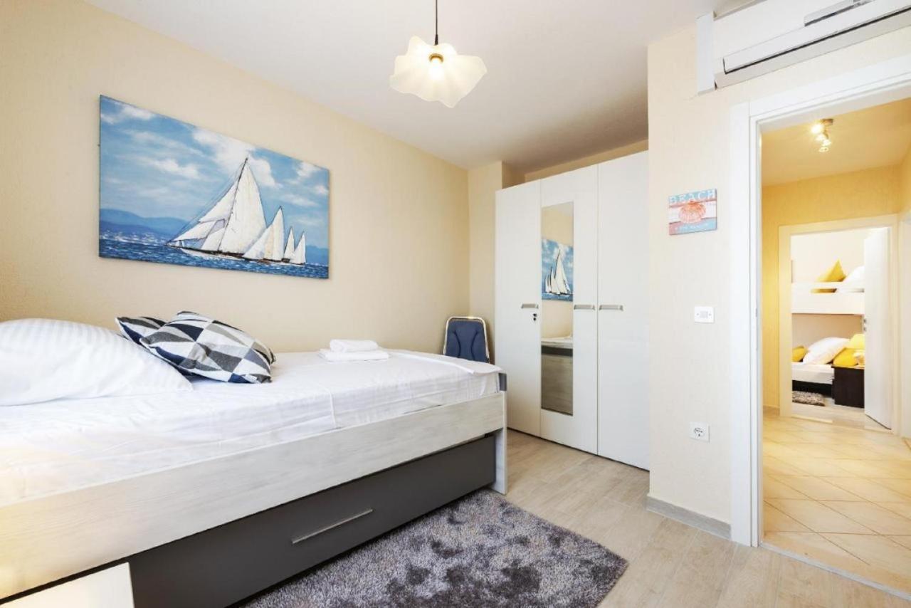 Holiday Home Swiss Кавтат Екстериор снимка