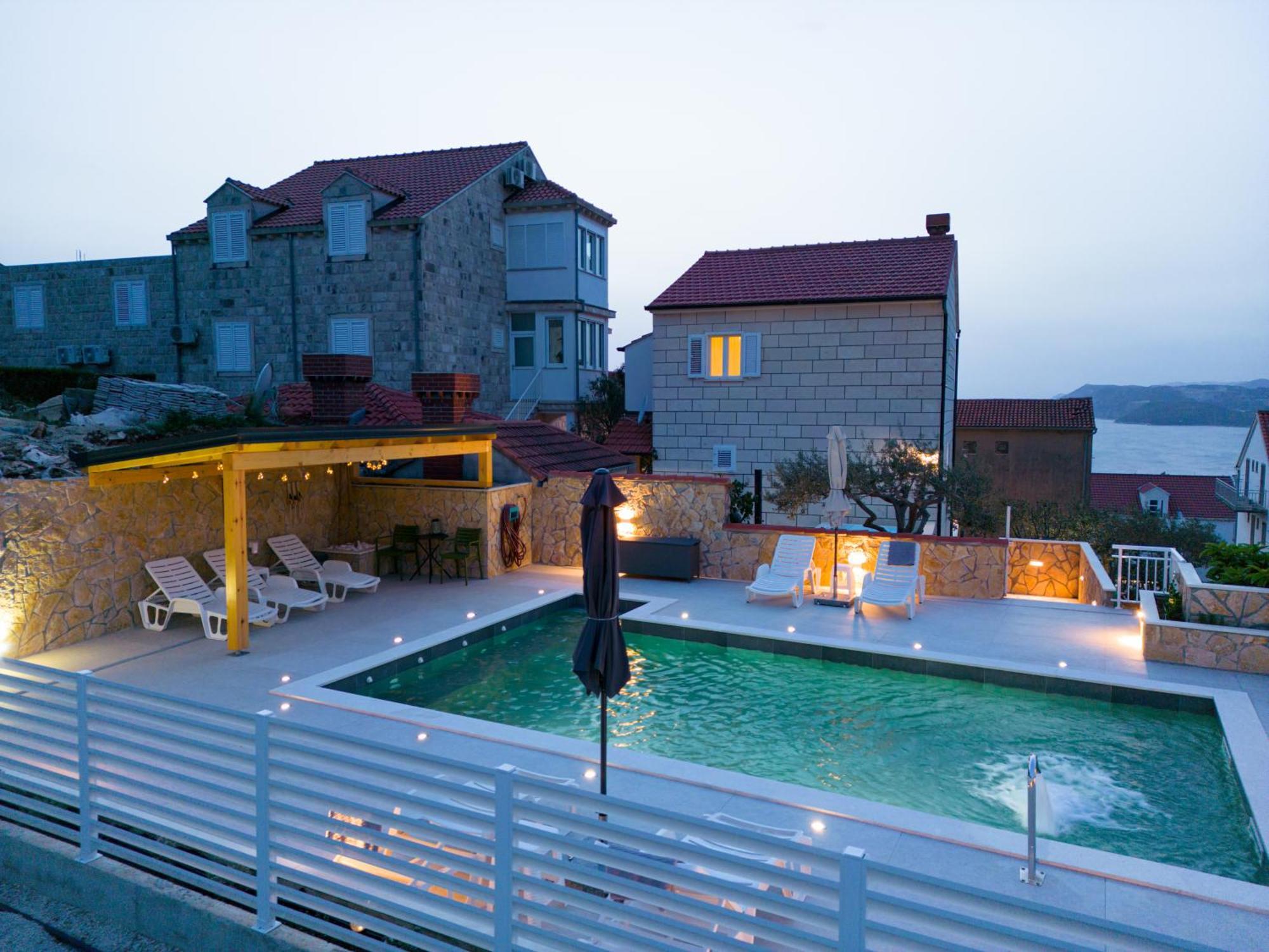 Holiday Home Swiss Кавтат Екстериор снимка